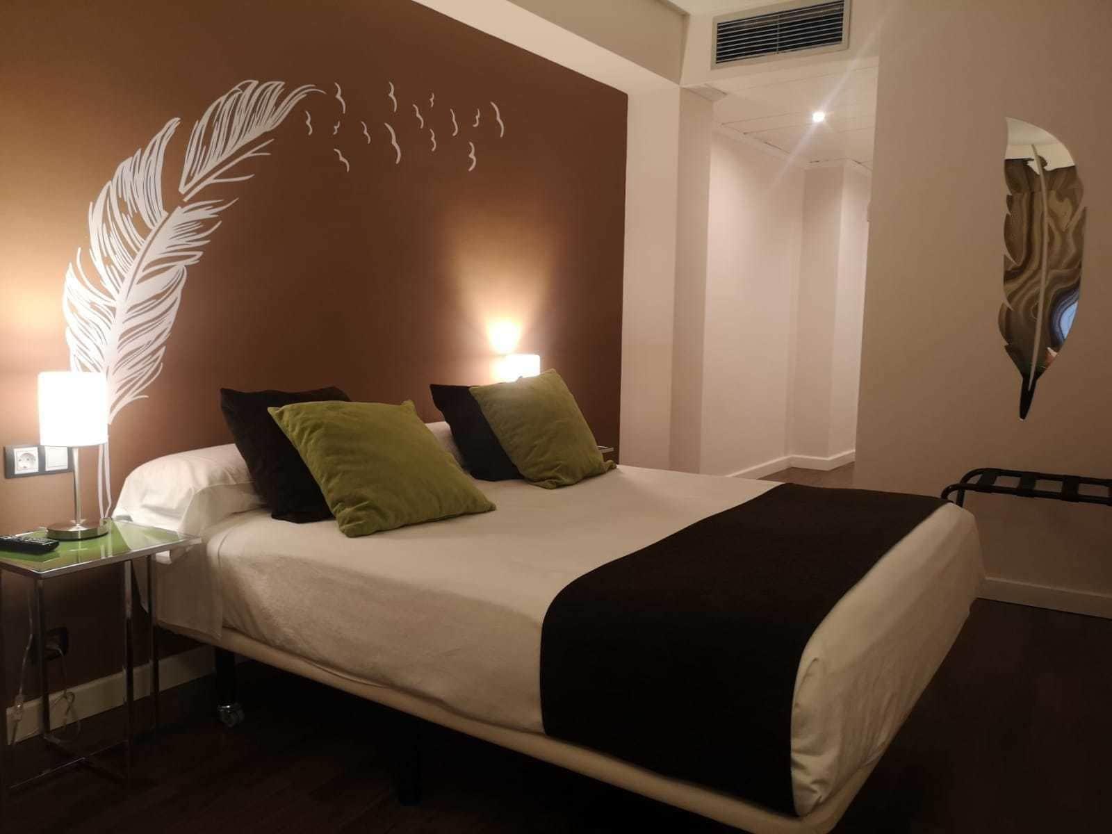 Hotel Teruel Plaza ภายนอก รูปภาพ